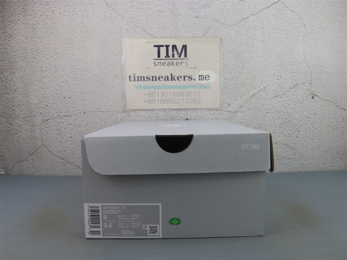 Nike Air Force 1 Low 07 White Swoosh Panda DV0788-001